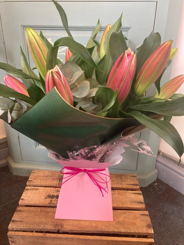 Send Flowers Nexton By Bright And Beautiful