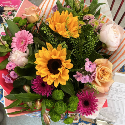 Bright new day - Bright mix of summer flowers such as 
